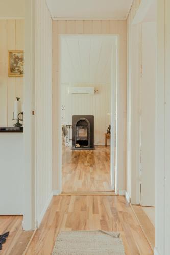 Authentic Cabin - Unique location - In nature - 2BR in Gjogv