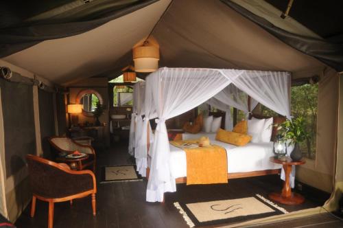 Castel Mara Camp