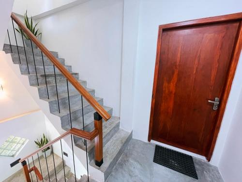 Exterior view, Zeleny Apartments in Nugegoda Area