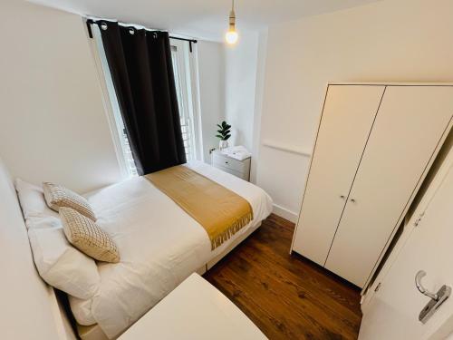 Double room in Central London- 7, Soho