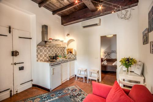 Lovely flat in the heart of Trastevere