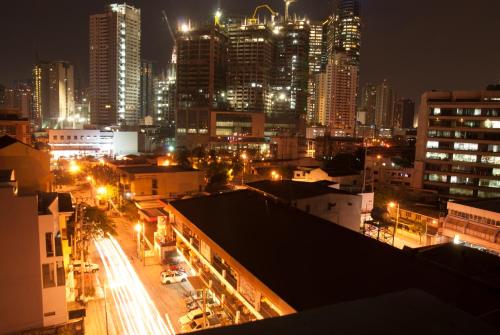 M Suites Hotel in Manila