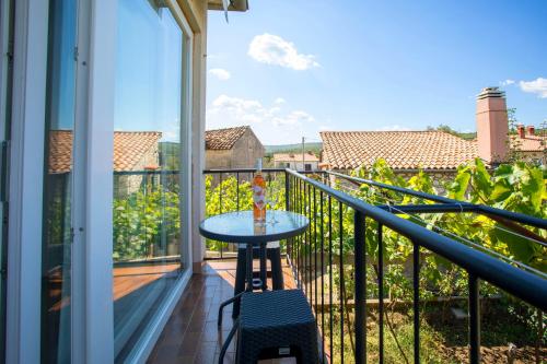Apartment Falichi in Vozilici