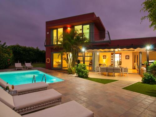 Villa SV6 by VillaGranCanaria