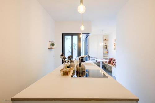Stylishly furnished private home in a vibrant area, Amberes (foto 5)