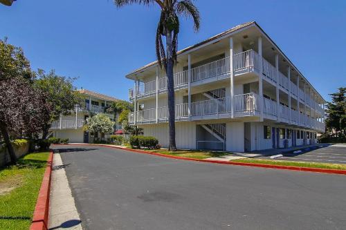 Motel 6 Carpinteria, CA - Santa Barbara - North - 출입구