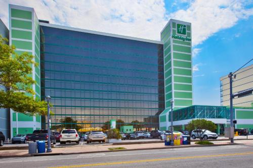 Holiday Inn Va Beach-Oceanside 21st St by IHG in Virginia Beach, USA