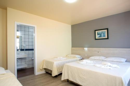 Standard Double Suite image 5
