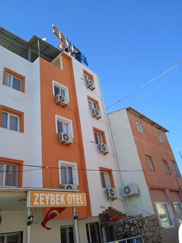 . Zeybek otel seferihisar