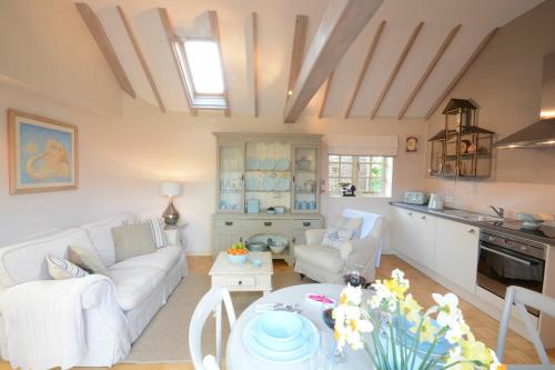 The Nookery at Snape Hall - image 5