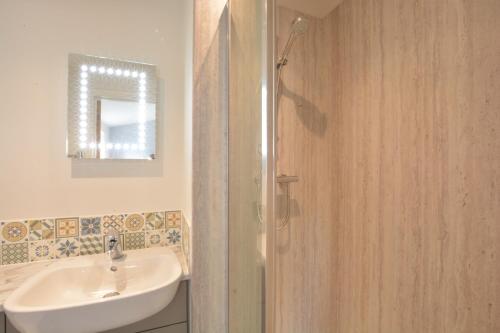 Bramertons Nest, Long Melford Bramertons Nest, Long Melford