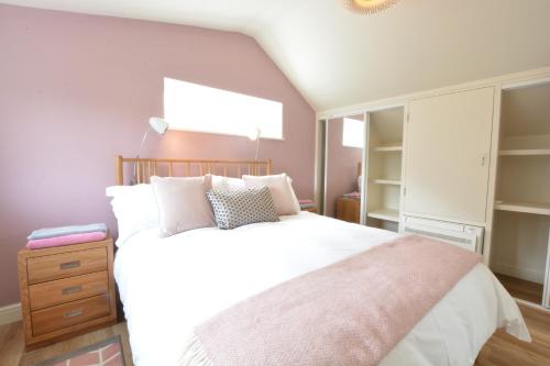 Bramertons Nest, Long Melford Bramertons Nest, Long Melford