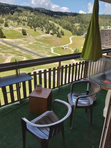 Très beau studio avec terrasse vue sur les pistes