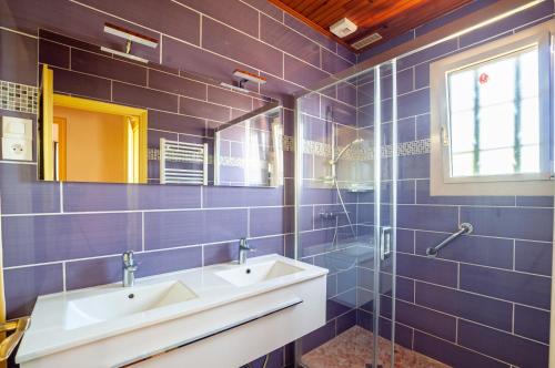House with 2 bedrooms in Eymet with enclosed garden - image 3