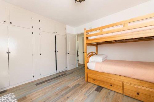 Charming LA 2 Bedroom For Your Home Away From Home, Los Angeles (fotografie 6)