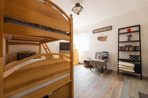 Charming LA 2 Bedroom For Your Home Away From Home, Los Angeles (fotografie 7)
