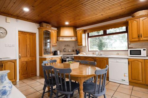 Konyha, Red Pump Cottage - 3 bedroom, sleeps 6, private garden in Bellaghy