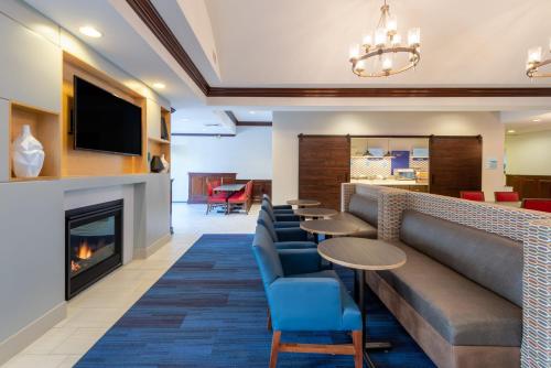 อาหารและเครื่องดื่ม, Holiday Inn Express State College at Williamsburg Square By IHG in สเตดคอลเลจ (PA)