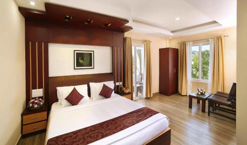 เอลีเซียม การ์เดน ฮิลล์ รีสอร์ท (Elysium Garden Hill Resort) in ไซเลนต์ แวลเลย์