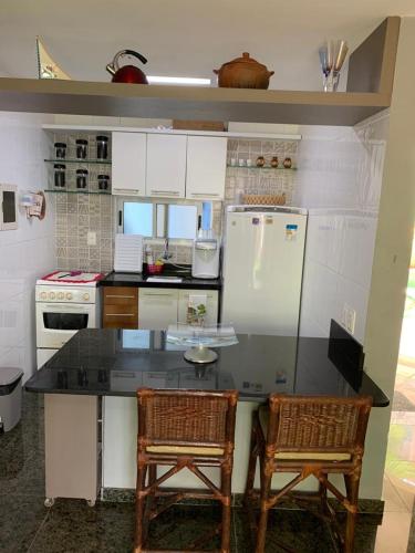 ห้องครัว, Condomínio Arituba Tropical (Condominio Arituba Tropical) in เซาโยเซ่ มิปิบู