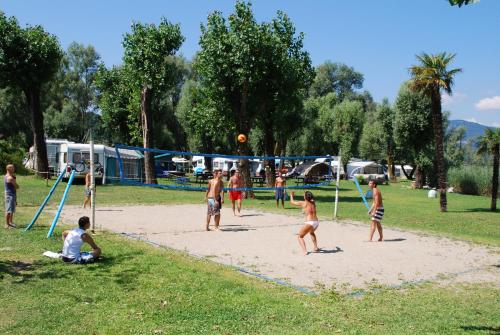 International Camping Ispra - image 3