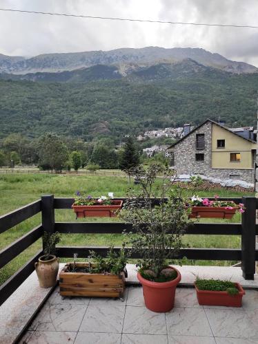 Erkély/terasz, L'Artiga in Sesue