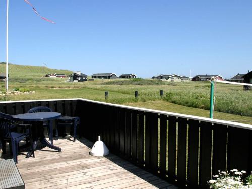  Two-Bedroom Holiday home in Hjørring 1 in Lønstrup