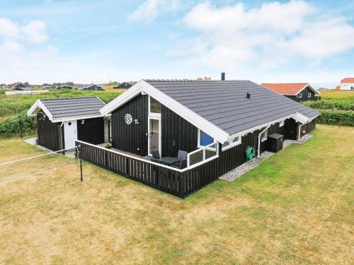  Two-Bedroom Holiday home in Hjørring 1 in Lønstrup