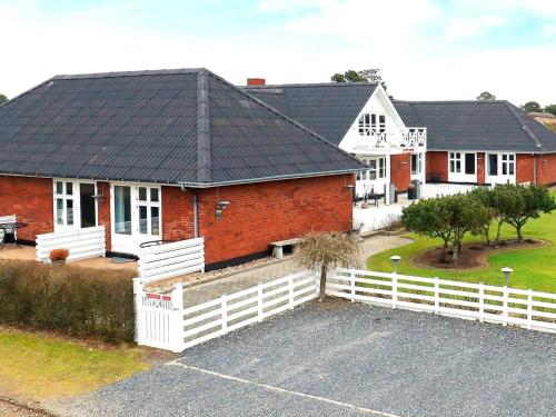  4 person holiday home in Bl vand in Blåvand