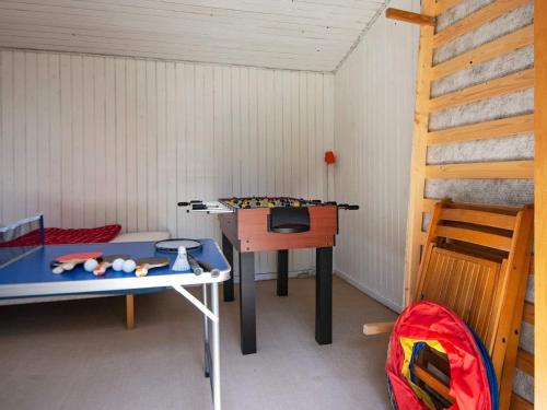 6 person holiday home in Glesborg