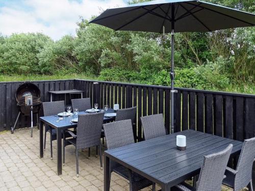 Four-Bedroom Holiday home in Ulfborg 5 - image 11