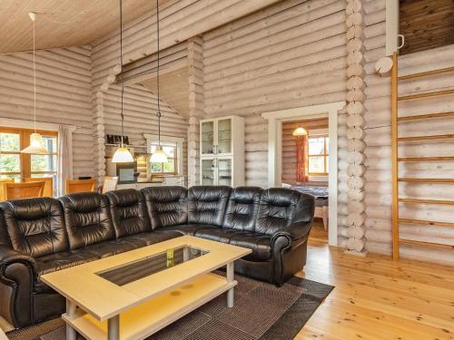 Three-Bedroom Holiday home in Frørup 2 - image 14