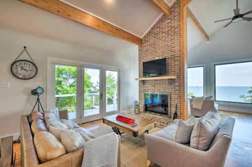 Tranquil Port Republic Home with Water Views! in Prince Frederick, USA