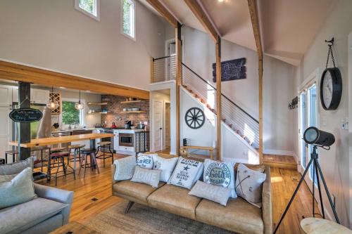Tranquil Port Republic Home with Water Views! in Prince Frederick, USA