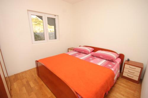 Apartments by the sea Banj Pasman - 8242 - main image