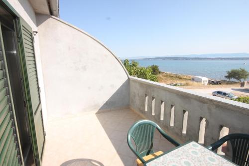 Apartments by the sea Banj, Pasman - 8242