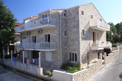 Apartments with a parking space Cavtat Dubrovnik - 8576 - image 5