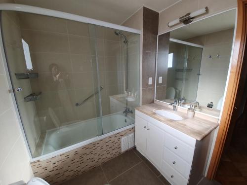 Apartment with Sea View image 9