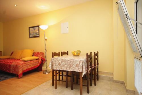 Apartments with a parking space Dubrovnik - 8593 - image 8