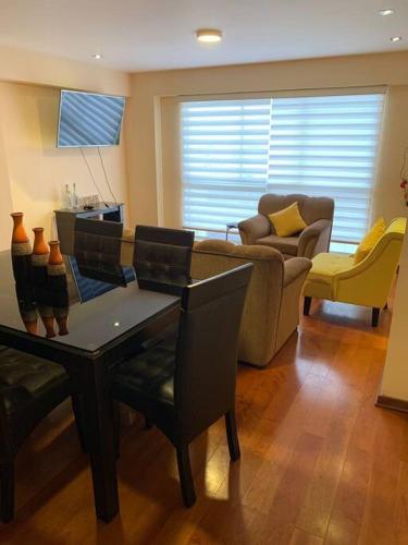 Linsidro Apartamento Duplex (4Cam/6Per)