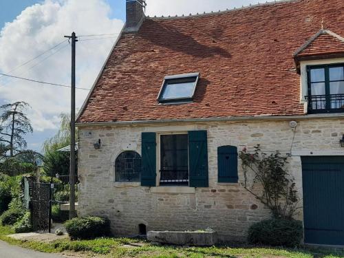 Spacious holiday home with garden gîte à louer Saint-Germain-des-Bois