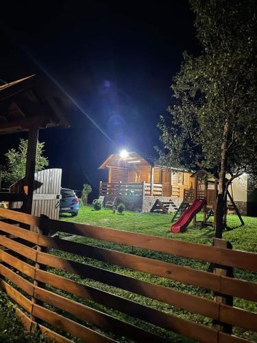 Wooden House Ripac - Location saisonnière - Bihać