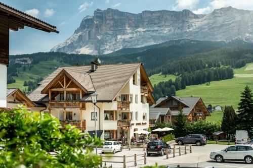 residence Manuela Alta Badia-La Villa/Stern