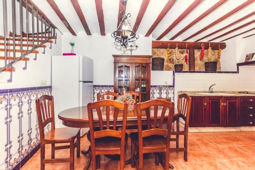 Las Casicas del Tío Ángel-B (Las Casicas del Tio Angel-B) in Los Alejos