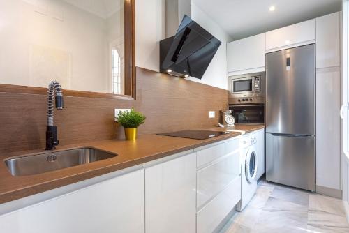 Superior Two-Bedroom Apartment without terrace image 8
