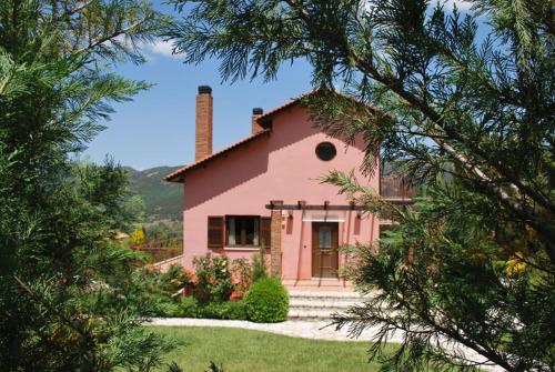  Nefeli Guesthouses, Pension in Kalavryta bei Káto Klitoría