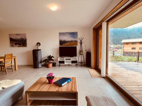 Chalet Breithorn- Perfect for Holiday with Amazing View!