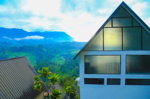 المنطقة المحيطة, Hummingbird St.Clare Villas in Pundaluoya