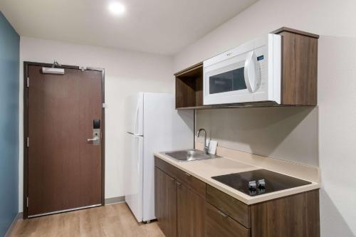 WoodSpring Suites Mesa Chandler