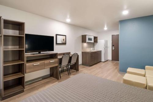 WoodSpring Suites Mesa Chandler